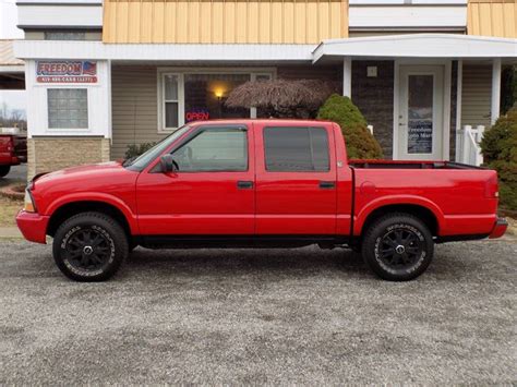 Gmc Sonoma Dr Crew Cab Sls Wd Sb In Bellevue Oh Freedom Auto Mart