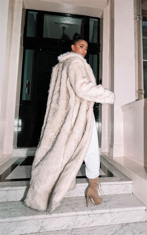 Cream Premium Long Faux Fur Lapel Extreme Maxi Coat Prettylittlething Usa