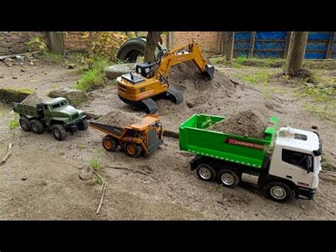 Proyek Tambang Pasir Excavator Rc Muat Ke Dump Truk Huina Excavator