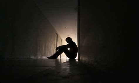 Depressão ou tristeza profunda Como diferenciar a melancolia da