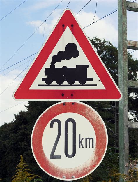 Traffic Signs Train And Speed Limit Free Image Download