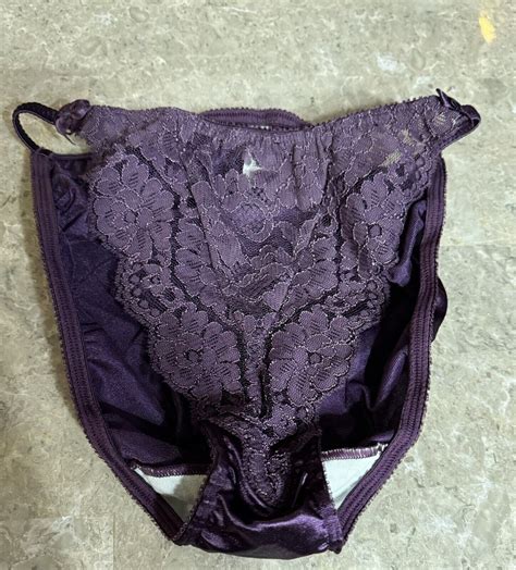 VINTAGE SECOND SKIN STRING BIKINI PANTY SIZE LARGE Gem