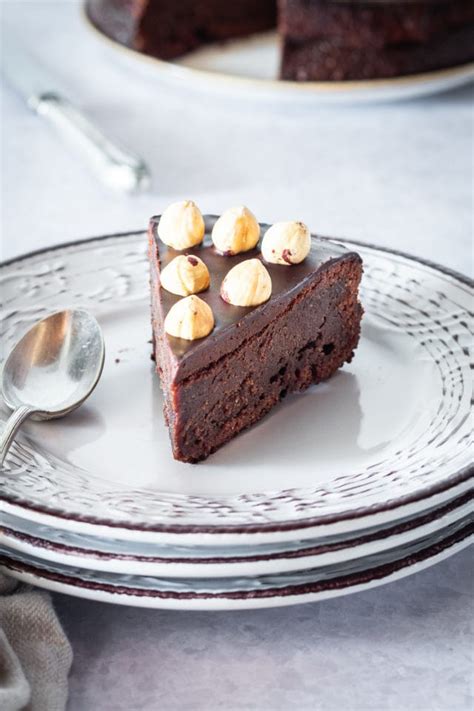 Chocolate Hazelnut Cake Bake Or Break