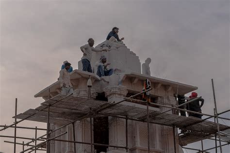 India's Ayodhya Ram Temple Symbolizes Modi's Hindu Policies - Bloomberg