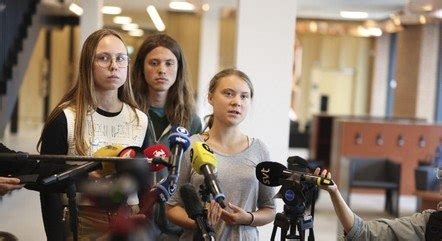 Ativista Sueca Greta Thunberg Condenada A Pagar Uma Multa Por