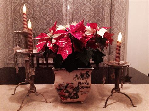 Vintage Inspired Christmas Centerpiece Vintage Inspired Christmas Christmas Centerpieces