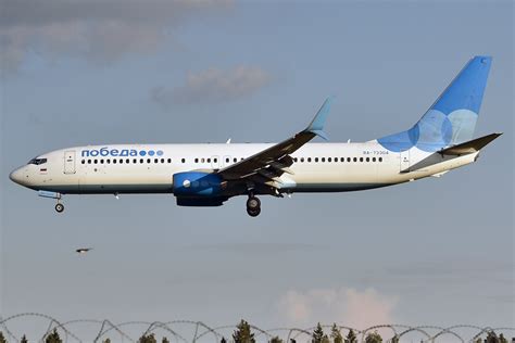 Pobeda RA 73304 Boeing 737 8AL Anna Zvereva Flickr