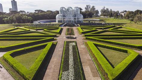 Descubra os 9 melhores Parques de Curitiba para passeios inesquecíveis