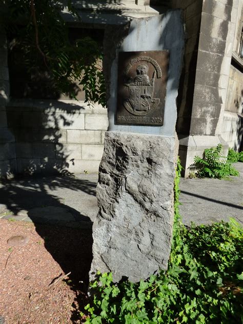 01 Liège St Pholien BE monumen