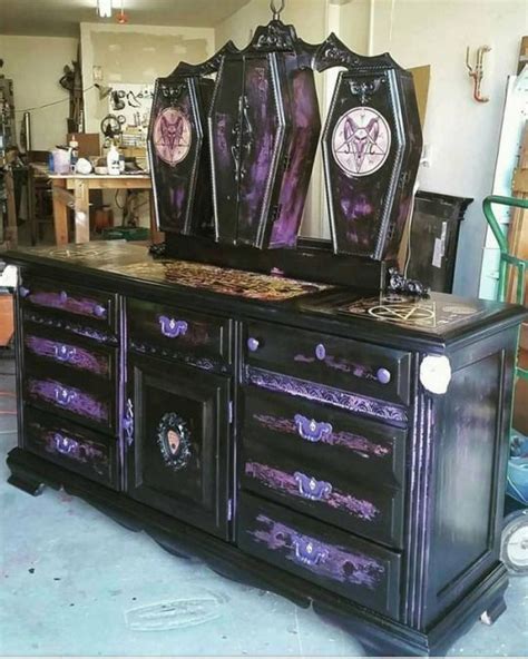 10 Gorgeous Gothic Furniture Set For Your Living Room Decoratoo