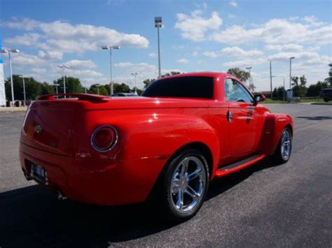 Buy Used 2006 Chevrolet SSR Base Convertible 2 Door 6 0L In Michigan