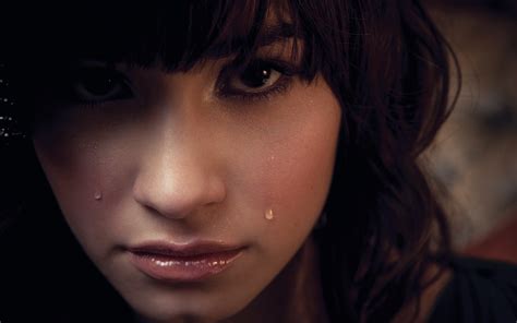 Crying Women Tears Face Model Demi Lovato Hd Wallpaper Rare Gallery