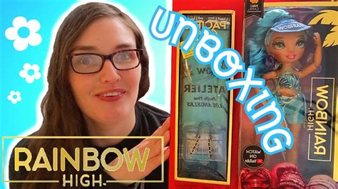 Hali Capri Unboxing Rainbow High Pacific Coast Youtube