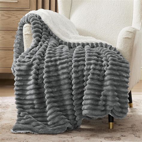 Amazon Bedsure Sherpa Blanket Twin Size For Couch Super Soft