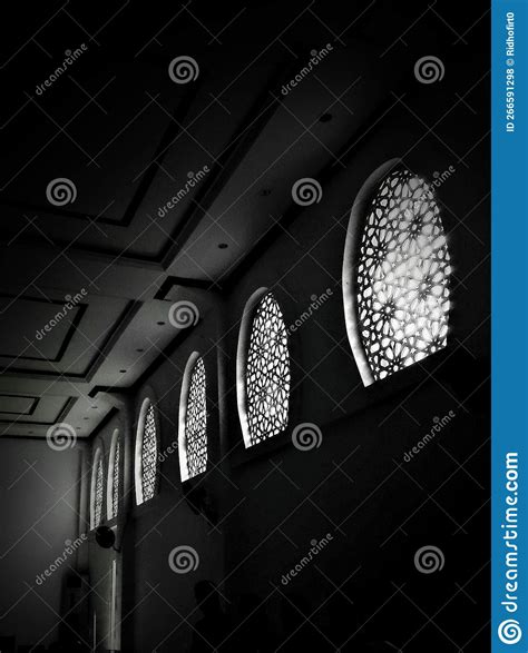 Mosque Window in Black and White Stock Photo - Image of circle, white