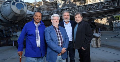 Star Wars Cast Reunion at Galaxy's Edge Disneyland Opening | PS Celebrity