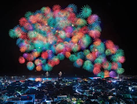 熊野の花火大会が11月に開催！駐車場や日程を解説します【11 14更新】 三重のええとこ巡り 三重県の観光・グルメ・最新ニュースを届け