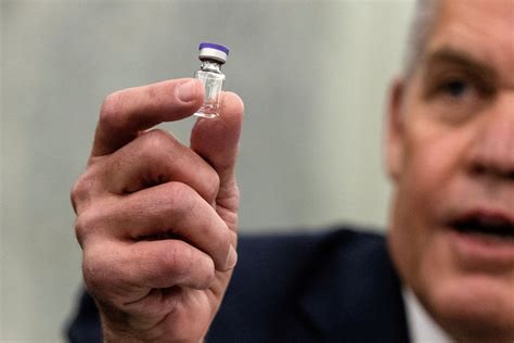 How Many Americans Will Die Of Covid 19 Before The Vaccine Reaches