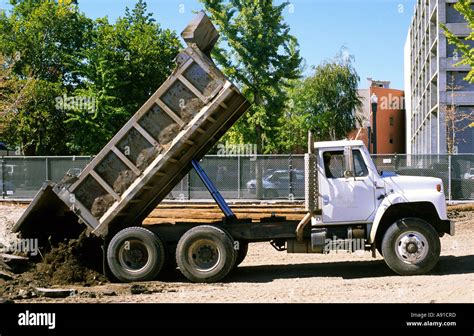 Dump Truck Dumping Hi Res Stock Photography And Images Alamy