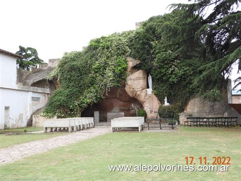 Foto Azul Gruta Nuestra Señora de Lourdes Azul Buenos Aires