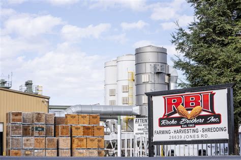 Entrance — Roche Brothers Inc.