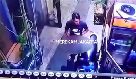 Pria Masturbasi Di Gang Sempit Kemayoran Ditetapkan Tersangka Motifnya