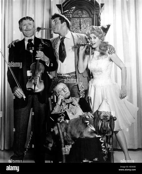 BEVERLY HILLBILLIES Buddy Ebsen Max Baer Jr Donna Douglas Irene