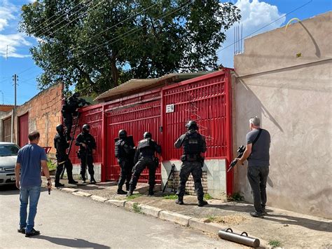 Traficante De Drogas Preso Em Casa No Df Forte Esquema De