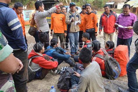 Pendaki Korban Kebakaran Gunung Lawu Antara Foto