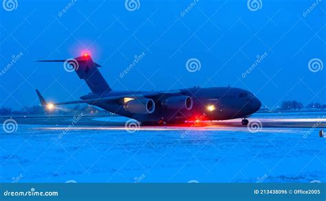 Boeing C Globemaster De La Fuerza A Rea Australiana Llegando Al