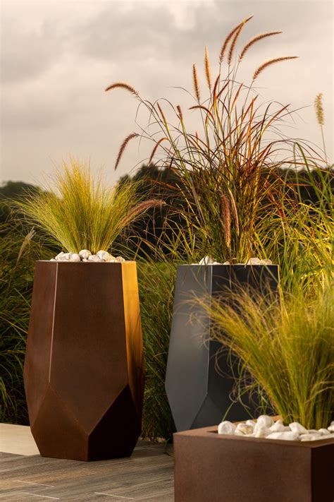 Tall garden pots - a perfect complement to the outside space - Greenspired