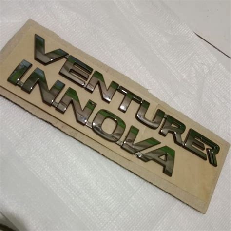 Jual Logo Emblem Tulisan Venturer Dan Innova Warna Black Crome Shopee