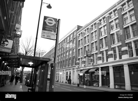 Bus Stop On Great Eastern Street In Shoreditch East London Stock Photo