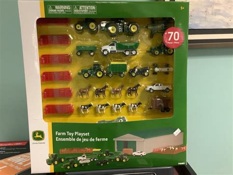 John Deere Farm Toy Playset - 70 Piece