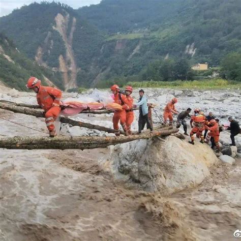 揪心！四川泸定地震已致74人遇难 救人！逢山开路，遇水架桥！禁毒甘孜雅安