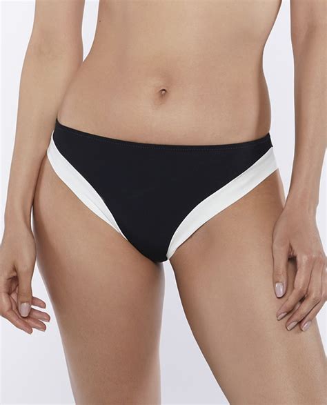 Bikini Red Point Braguita Básica Lisa Efecto Doble Tienda Azulik