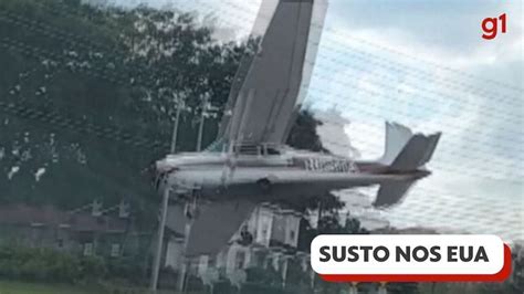 Vídeo registra queda de avião em uma avenida da Flórida Mundo G1