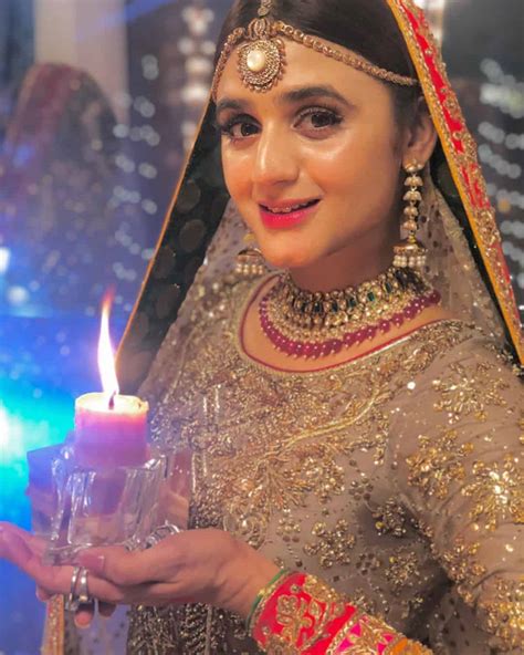 Beautiful Actress Hira Manis Latest Clicks As Bride Reviewitpk