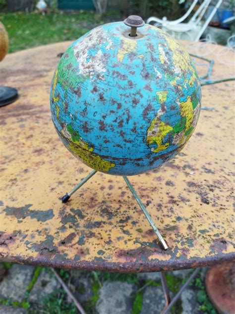 Ancien Petit Globe Terrestre Mappemonde En Fer Cartes Taride