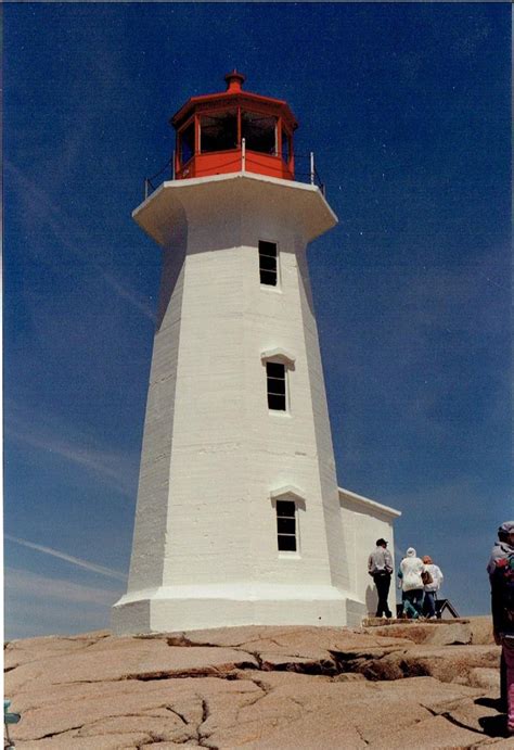 Peggy’s Cove lighthouse – An iconic Canadian landmark – Canadian Military History