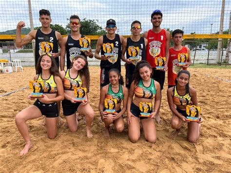 Atleta da SEJUVEL conquista ouro em dois circuitos de vôlei de praia no