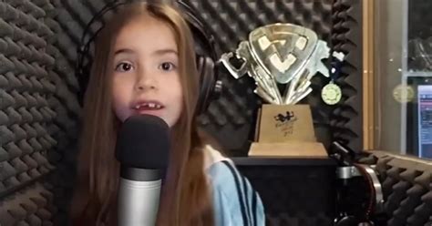 Niña De 7 Años Le Canta A Messi Y Se Vuelve Viral