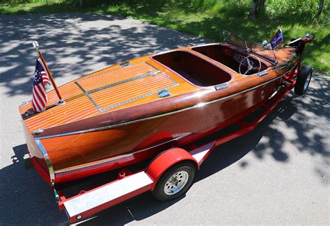 Chris Craft 19 Custom Runabout Barrel Back For Sale