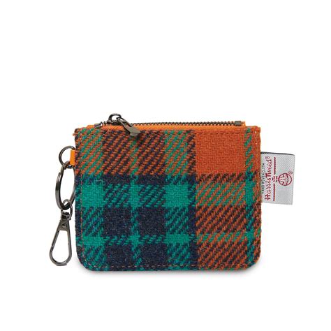 islander bags 8