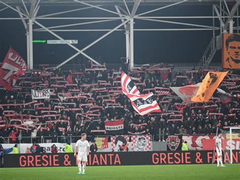 Câte bilete s au vândut pentru derby ul Dinamo FCSB