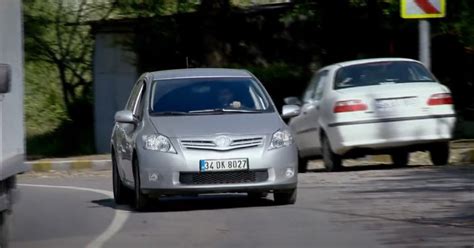 Imcdb Org Toyota Auris E In Arka Sokaklar Back Streets