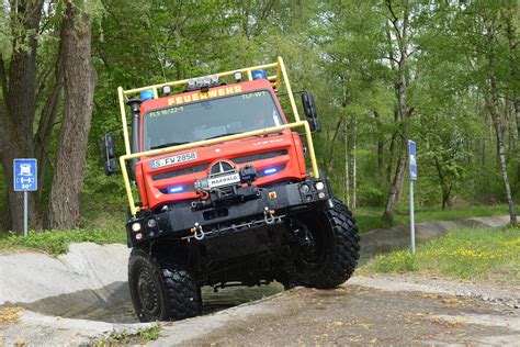 Unimog U At Rettmobil Mercedes Benz Special Trucks Unveils