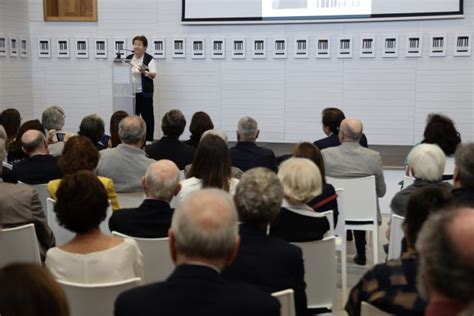 El Museo Helga de Alvear rinde homenaje a José María Viñuela y bautiza