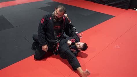 Master The Guard Pass Gabriel Gonzagas Quarter Guard Secrets Bjj