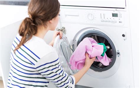 Is It Best To Wash Clothes On Cold Heres What Experts Say